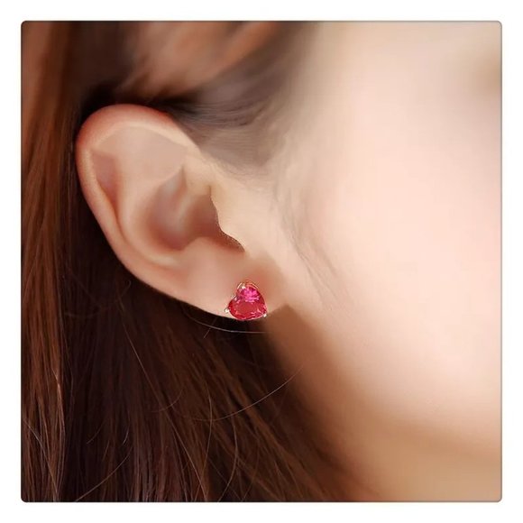 New Womens Ruby Cubic Zirconia Heart Earrings Rose Gold - Picture 2 of 2